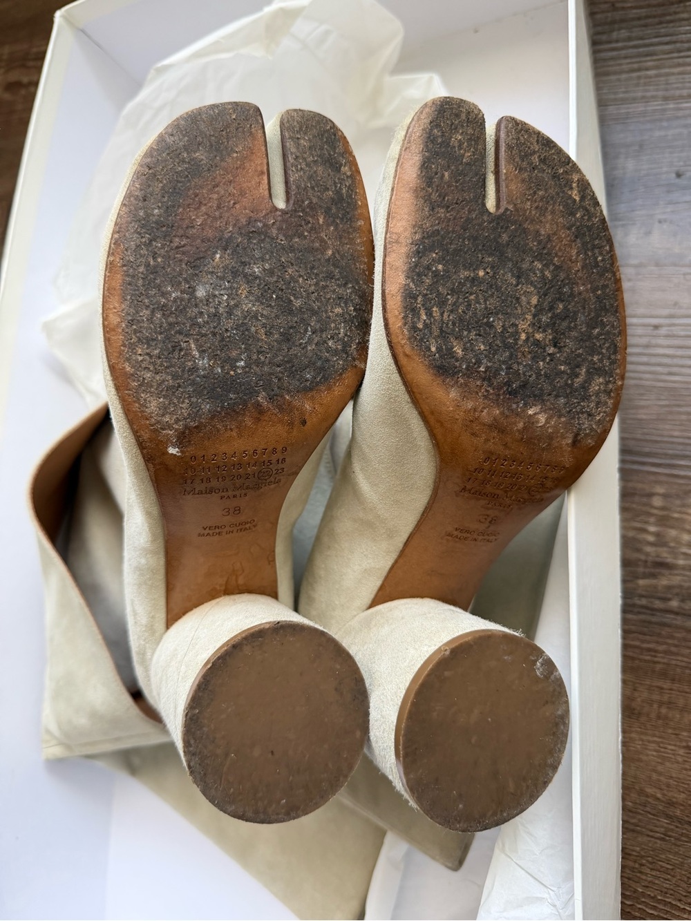 Maison Margiela Suede Tall Tabi Boots - Picture 4 of 7